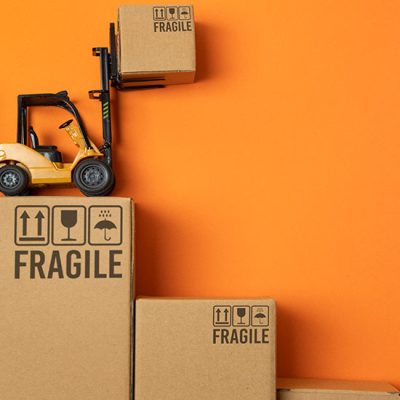 How Technology Transforms Supply Chains